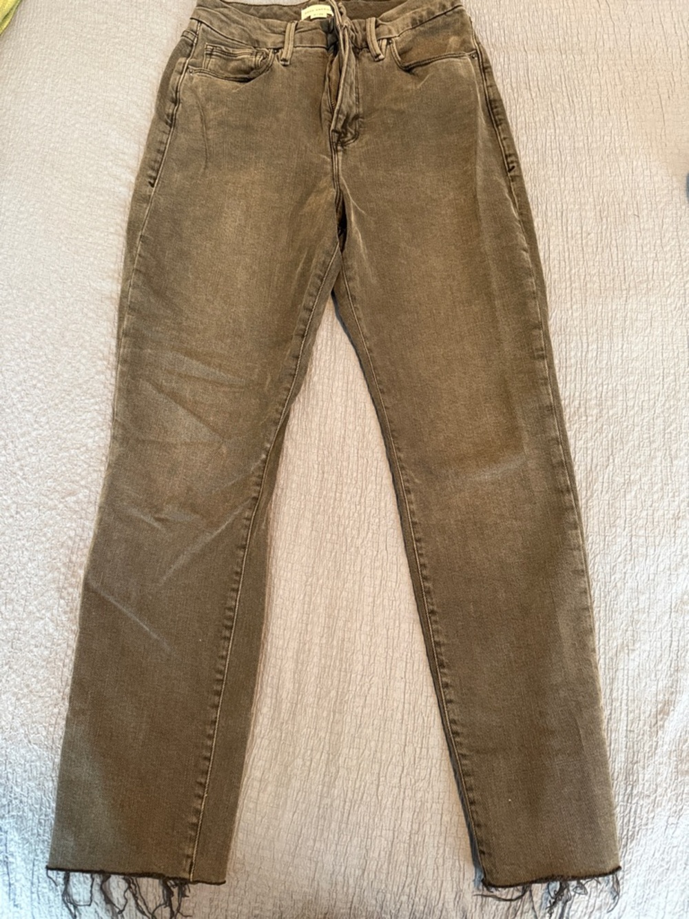 Good American High-Rise Straight Jeans in Olive Brown